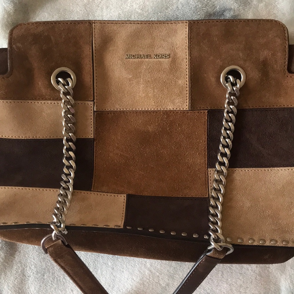 Perfect Michael Kors patchwork shoulder bag!